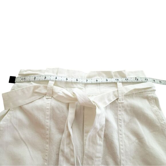 American Eagle Outfitters Paperbag Highwaisted Mini Skirt in Cream size Small - Picture 4 of 8